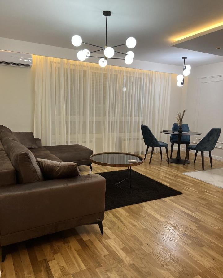Lilly Lux Apartment Bijeljina Exterior photo